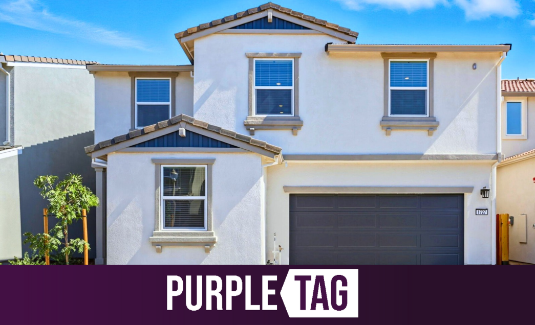 0048 1727 Eiffel Street