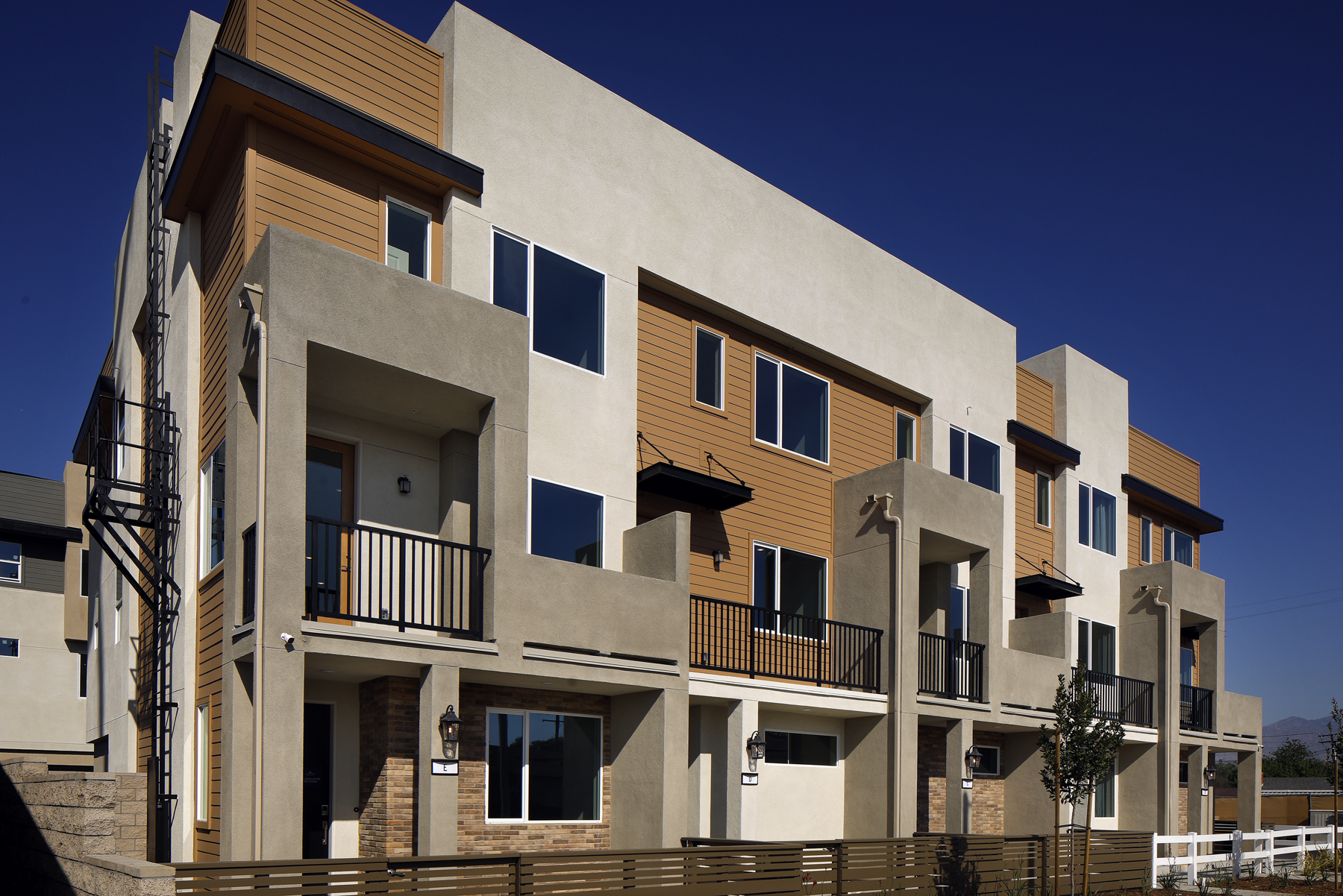 0009 4001 Valley Oak Lane