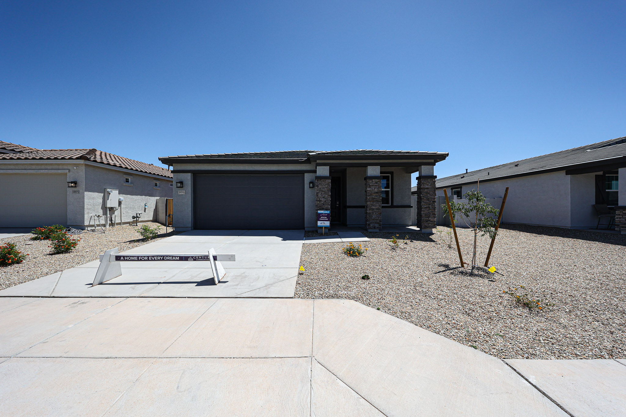 0106 39995 W BRAVO DR