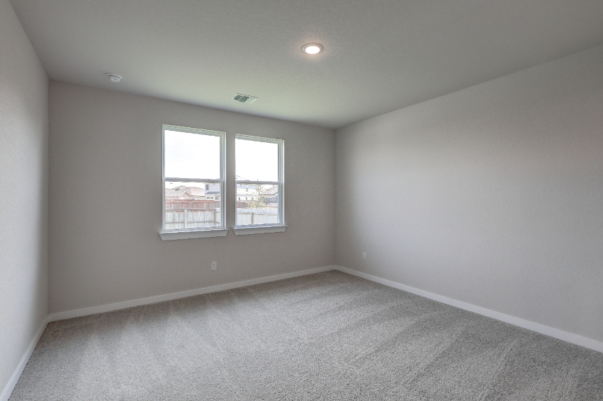 A room with windows.