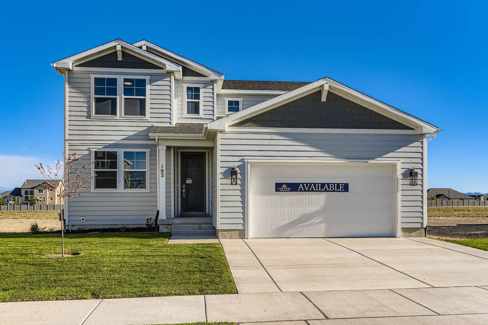 0107 182 E Clear Granite Way