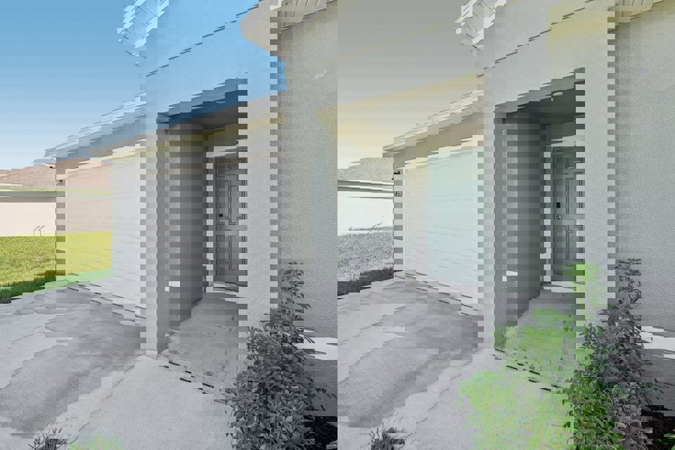 A garage with a garage door.